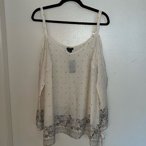 TORRID Border Print Crepe Cold Shoulder Blouse